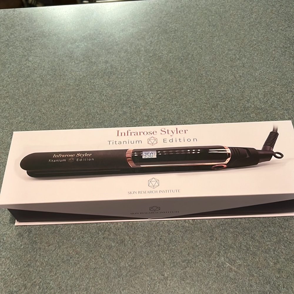 Skin Research Institute Styler Titanium Edition Straightener